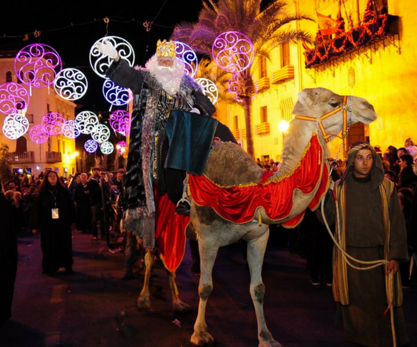 cabalgatas de reyes curiosas