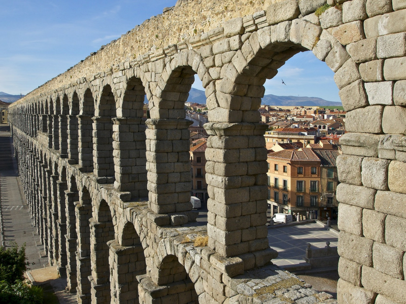 los destinos más bonitos de españa: segovia