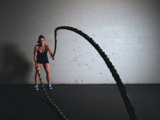 Entrenamiento en intervalos de alta intensidad para ponerse en forma en verano