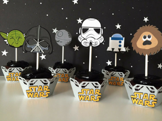 Pasteles decorados para fiesta temática de Star Wars