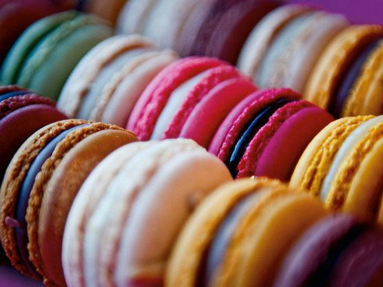 Macarons típicos, París