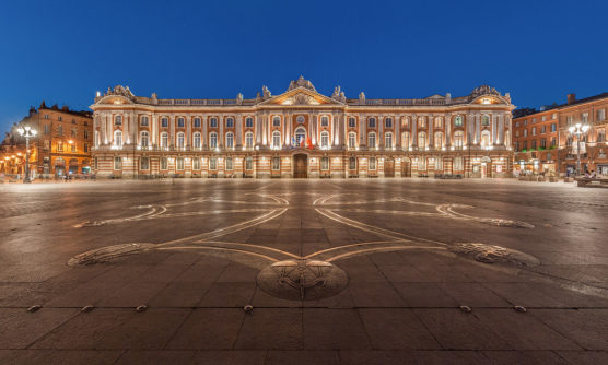 qué-ver-en-toulouse-capitole-muchosol