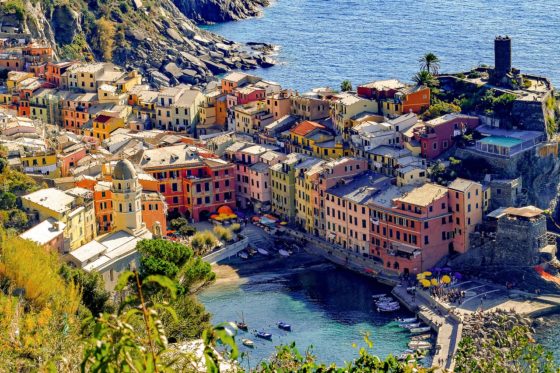 pueblos-de-cinque-terre-vernazza-muchosol