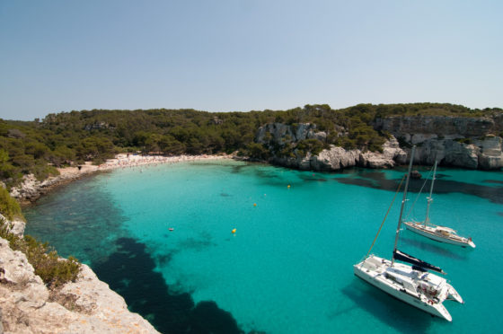 que-hacer-en-menorca-calas-muchosol