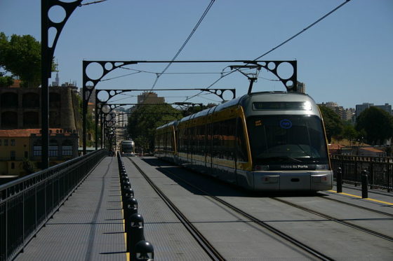 transporte-en-oporto-metro-muchosol