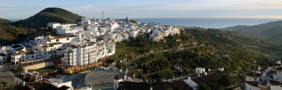 pueblos-de-malaga-frijiliana-muchosol