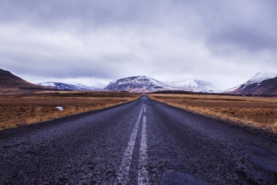 preparar-el-coche-para-la-nieve-carretera-muchosol