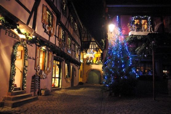 mercadillos-de-navidad-de-alsacia-riquewihr-muchosol