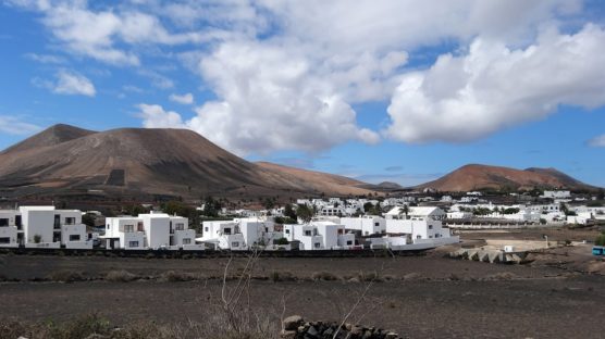 lugares-donde-escapar-de-la-navidad-canarias-muchosol