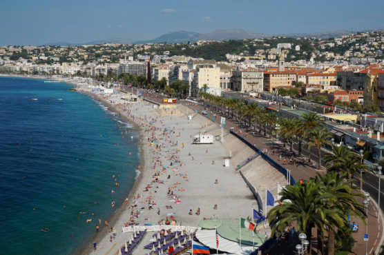 Destinos-para-el-puente-de-mayo-niza-playa