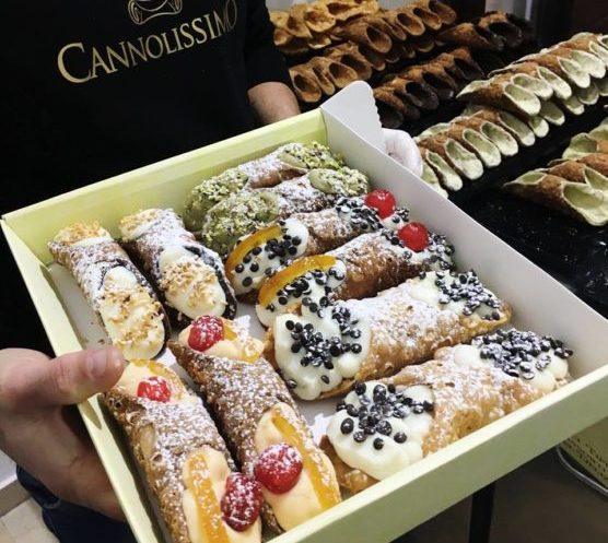 restaurantes-de-sicilia-cannolo