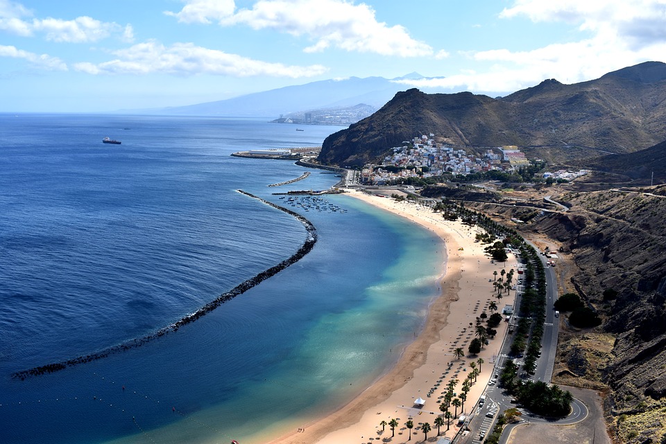 casas-con-piscina-en-tenerife