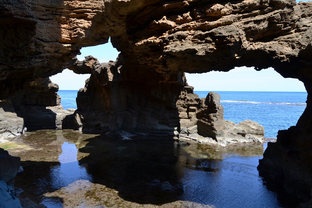 Calas-espana-cova-tallada-denia