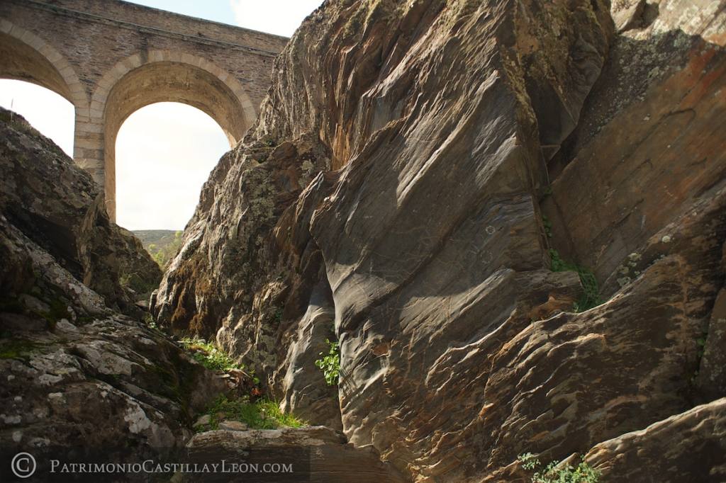 ruinas-de-españa-siega-verde